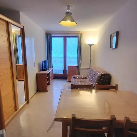 Le Charvin 211